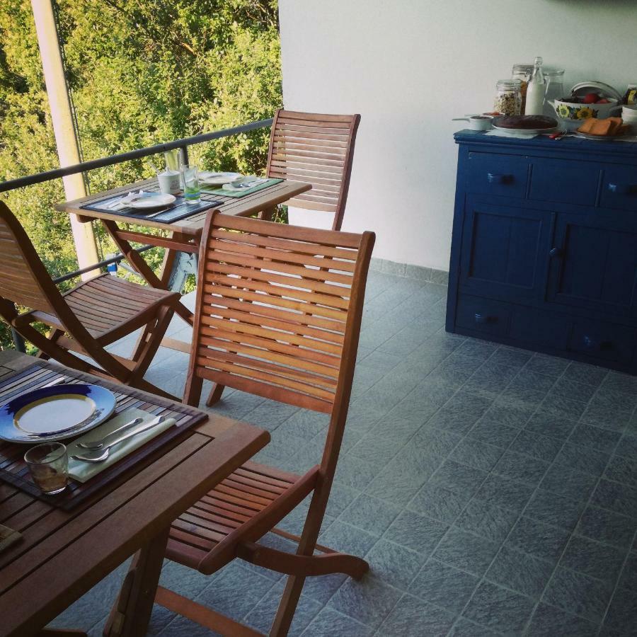 ואראצה Berzuaia Bed & Breakfast מראה חיצוני תמונה